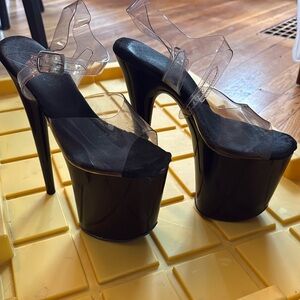 Sassy stilettos black hooker stripper dancer heels